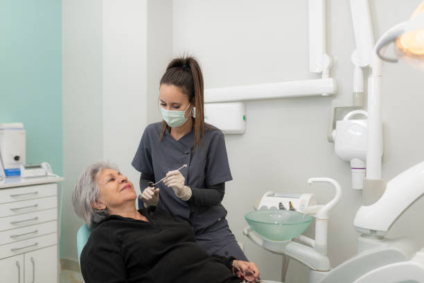 Best Emergency Denture Repair in Glen Ellyn, IL