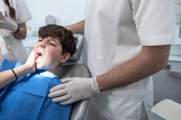 Best Emergency Gum Treatment in Glen Ellyn, IL